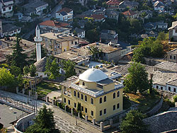 Gjirokastr - medresa a meita