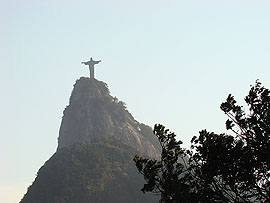 vrchol Corcovada z heliportu